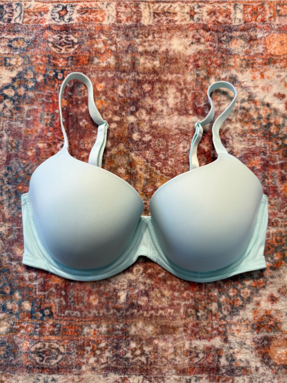 Victoria’s Secret PINK T-Shirt Bra Light Baby Blue 34DD NWOT